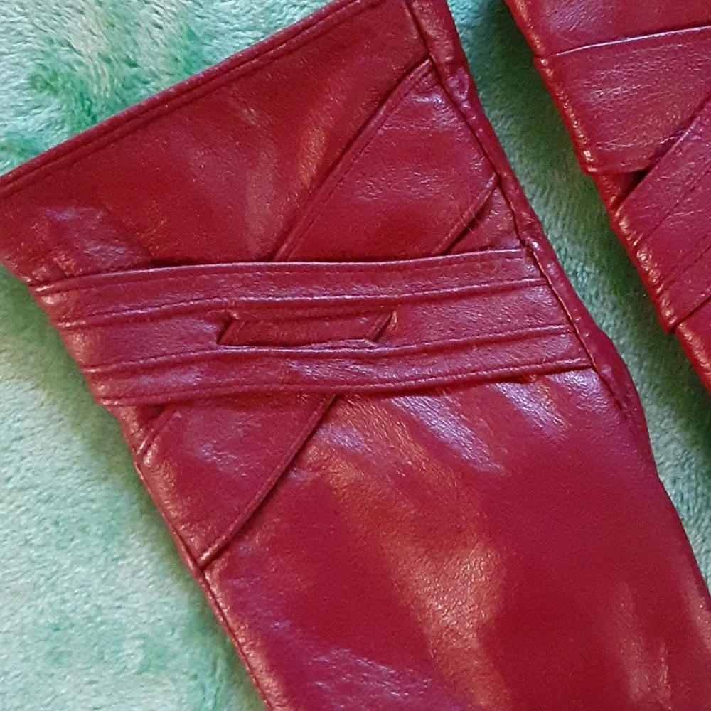 Burgundy Leather Gloves